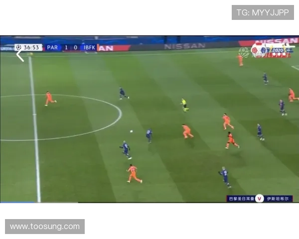 足球场上的奇迹蓝色头发女星如何颠覆传统足球形象与风格